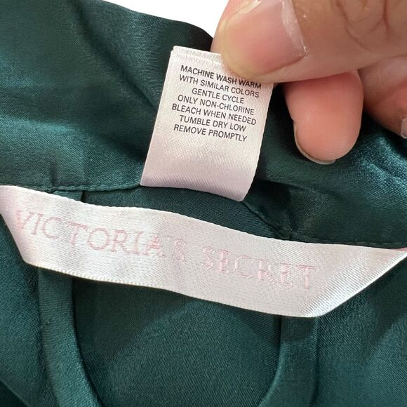 VTG Victoria’s Secret Green Silky Robe Sz. OS Set w/ Sexy Lingerie Dress Sz. XS - Picture 5 of 14